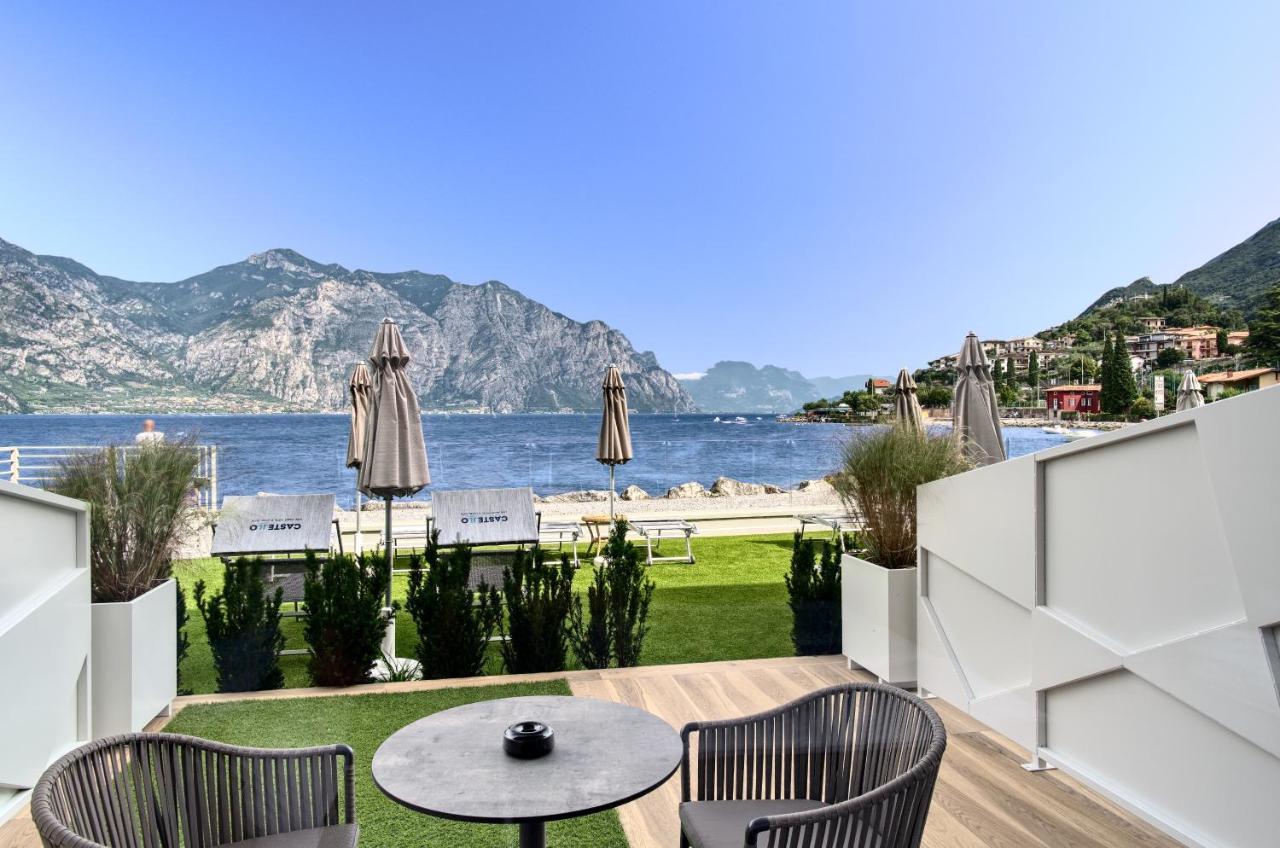 Hotel Castello Lake Front Малчезине Екстериор снимка